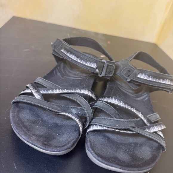 Merrell Sandals Womens Size 8 Black Performance Footwear Strappy Comfort - Picture 3 of 7